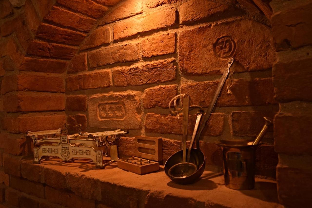 Comenius Moravus vinařský dvůr Mikulov Exteriér fotografie